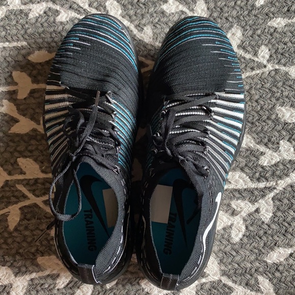 Nike Free Run Shoes - Picture 3 of 5